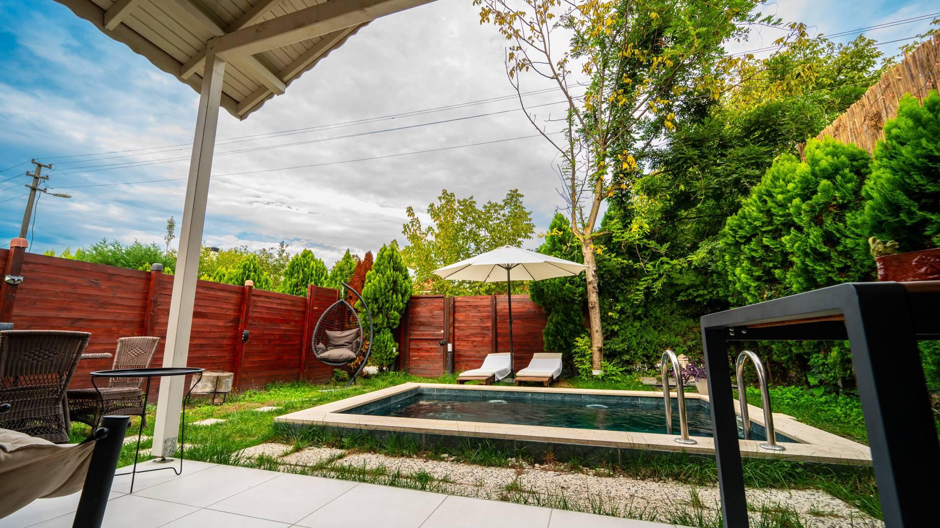 Sapanca Kırkpınar'da Enfes Doğa Manzaralı, Özel Havuzlu, Kiralık Villa-33185