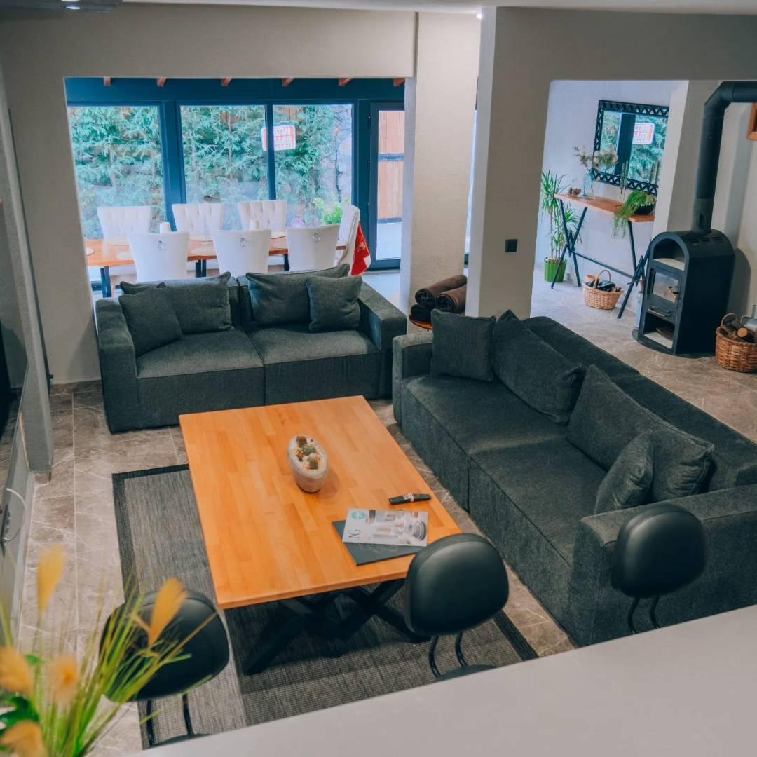 Sapanca Kırkpınar'da Geniş Ailelere Uygun, Özel Havuzlu, Lüks Villa-40597