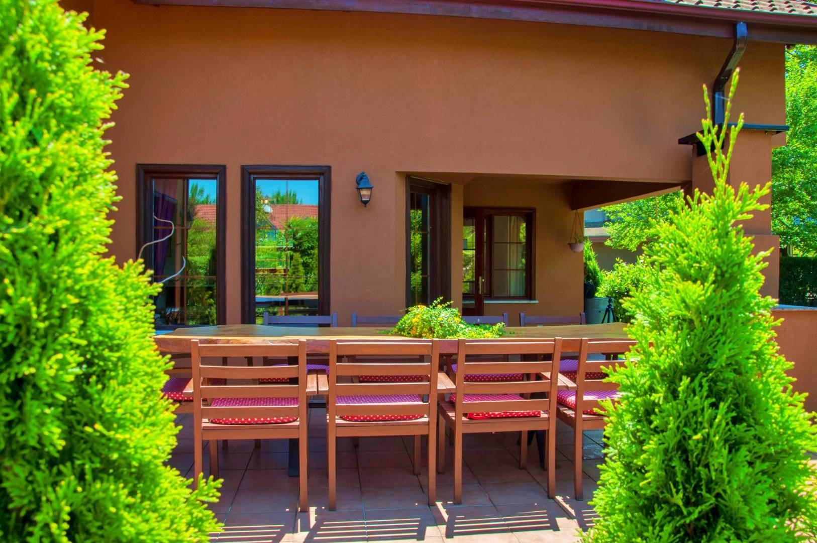 Sapanca Kırkpınar'da Huzur Veren Doğada, Ortak Havuzlu, 4+1 Şık Villa