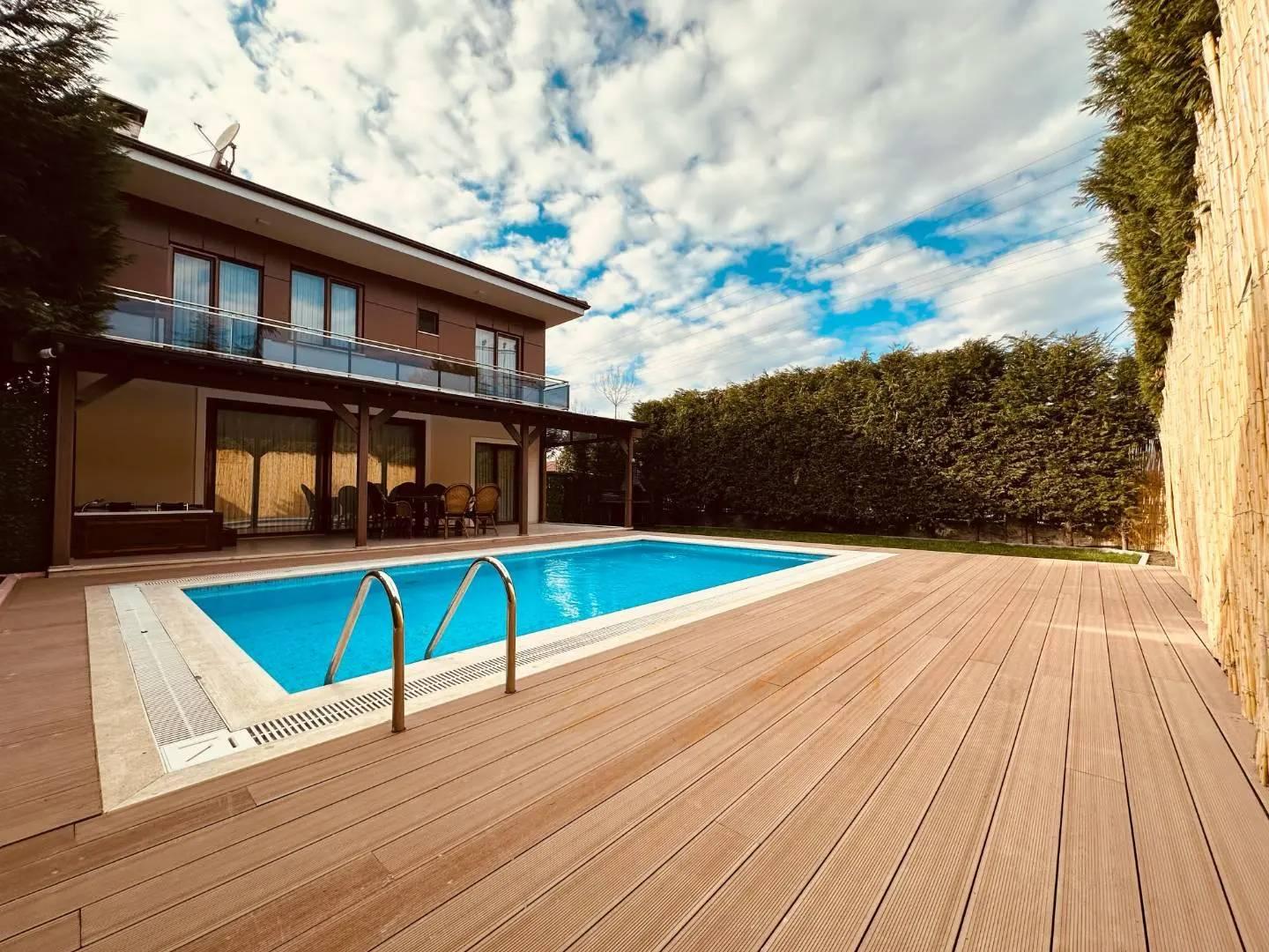 Sapanca Kırkpınar'da Muhteşem Doğada, Isıtmalı Özel Havuzlu, Şık Villa-41199