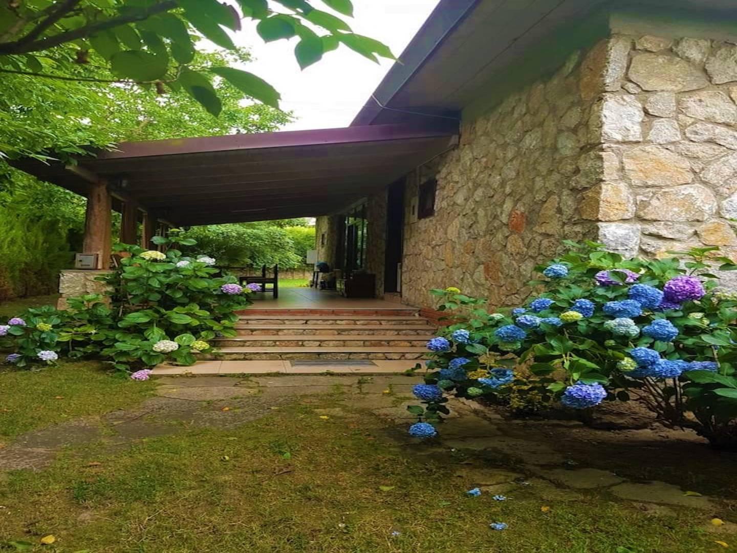 Sapanca Soğuksu'da Yemyeşil Doğada, Özel Havuzlu, Konforlu Villa-16003