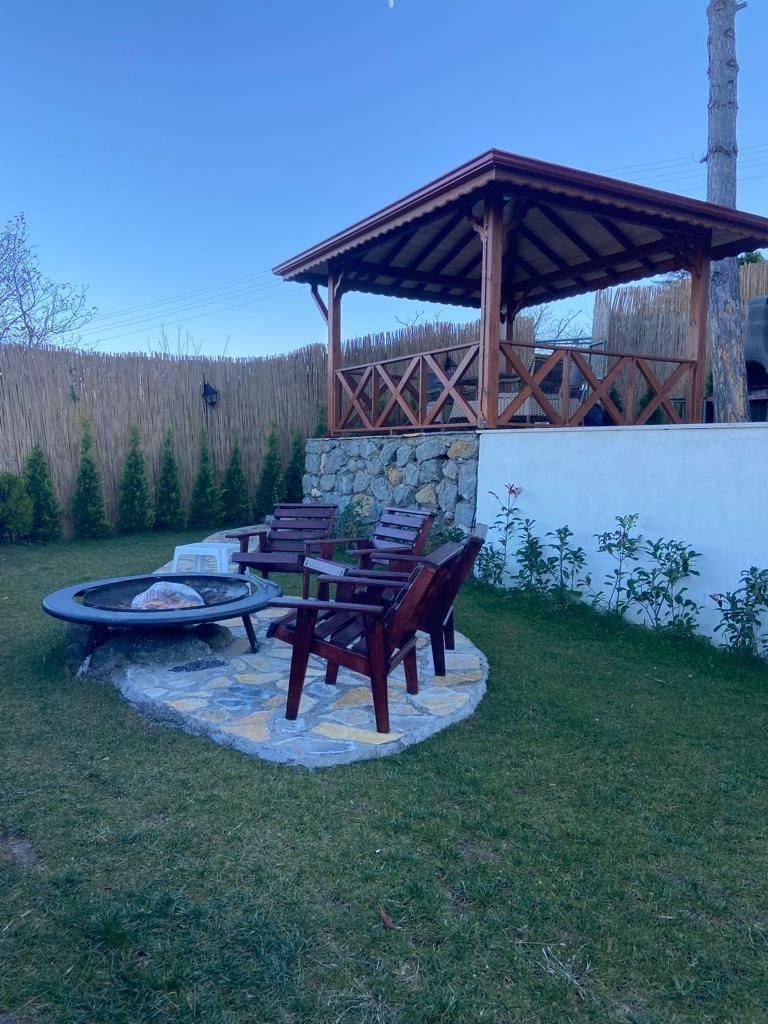 Sapanca Kuruçeşme'de Doğa Manzaralı, Özel Havuzlu, Şömineli Bungalov-34640