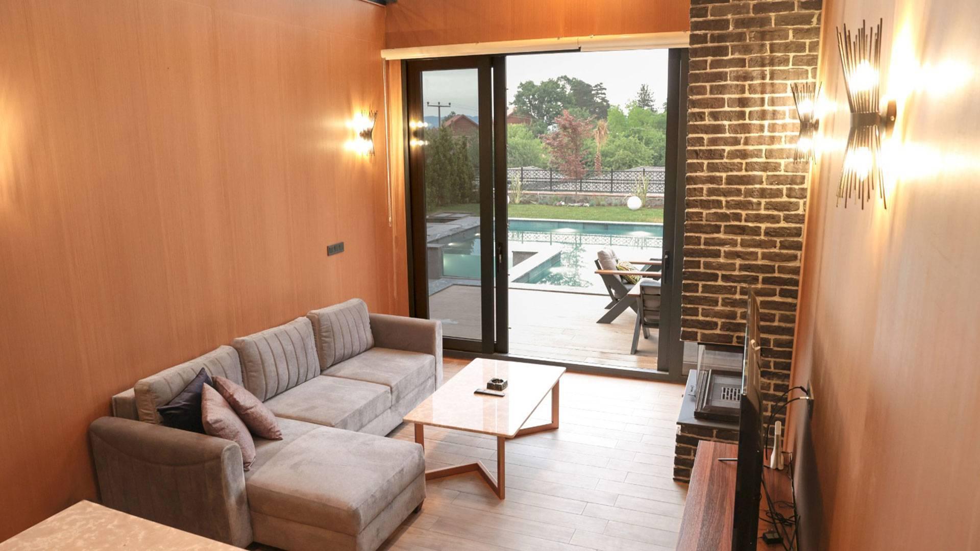 Sapanca Kuruçeşme'de Sakin Konumda, Özel Havuzlu, Lüks Villa-42433