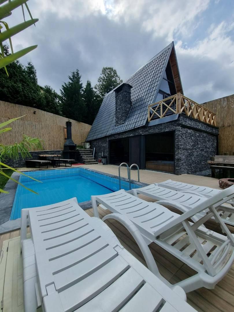 Sapanca Memnuniye'de Kalabalık Ailelere Uygun, Jakuzili, Şık Bungalov-36227