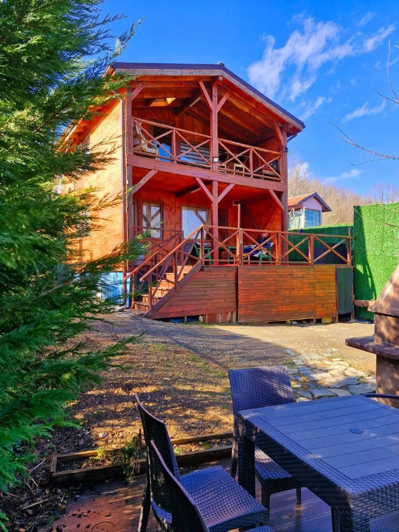 Sapanca Memnuniye'de Gözlerden Uzak, Isıtmalı Havuzlu, Ahşap Villa-35448