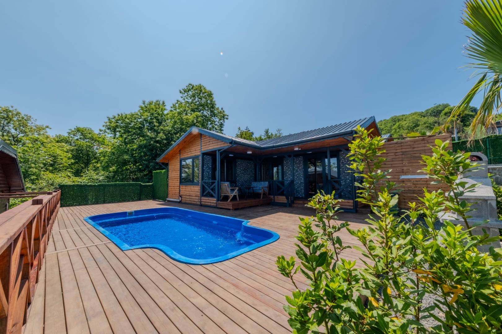 Sapanca Nailiye'de Muhteşem Doğada, Isıtmalı Havuzlu, 1+1 Villa