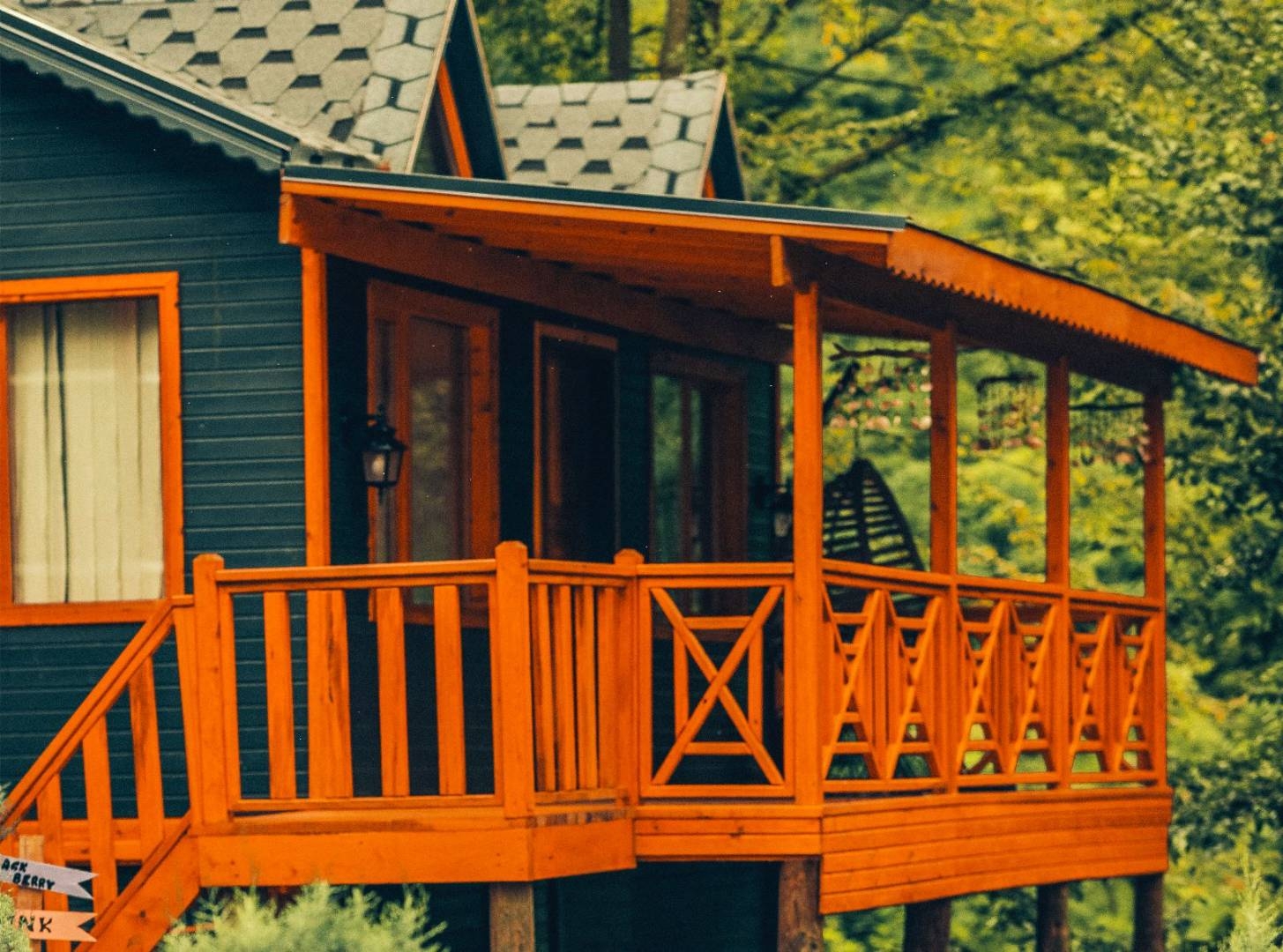 Sapanca Nailiye'de Yeşillikler İçerisinde, Şık Tasarımlı, Tiny House