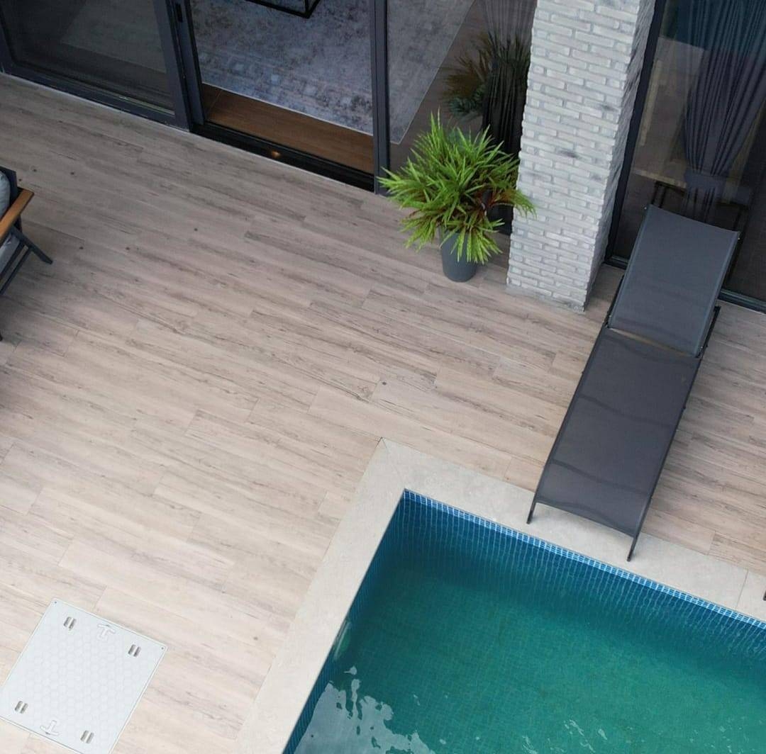 Sapanca'da Balayı Çiftlerine Uygun, Özel Havuzlu, Şık Bungalov