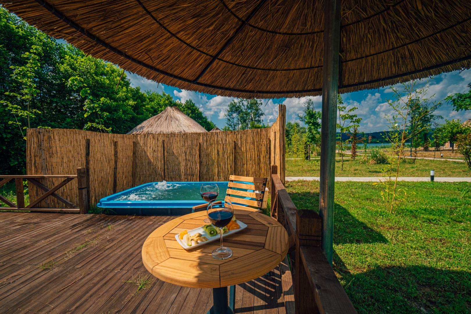 Sapanca Yanık'ta Doğa İçerisinde, Serinleme Havuzlu, Bahçeli Glamping-35937