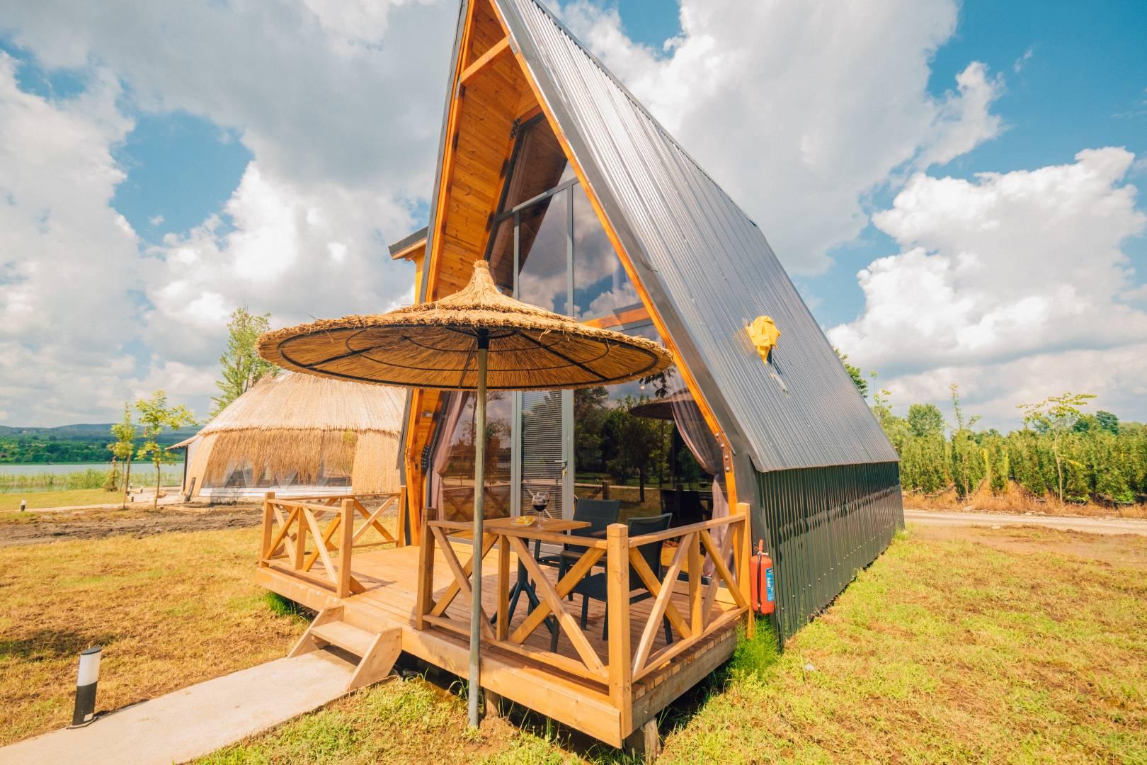 Sapanca Yanık’ta Doğayla İç İçe, Kahvaltı Dahil, Lüks Bungalov-35957