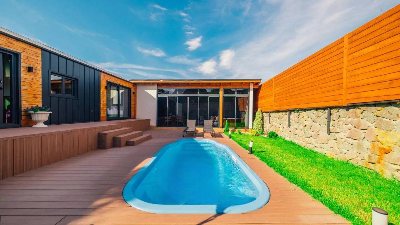 Sapanca Yanık'ta Huzurlu Doğada, Özel Havuzlu, Şık Tiny House