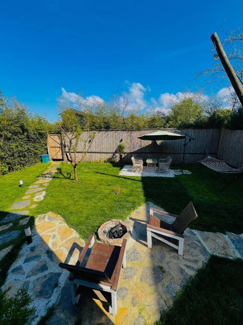 Sapanca Yanık'ta Merkezi Konumda, Isıtmalı Havuzlu, Modern Bungalov-40936