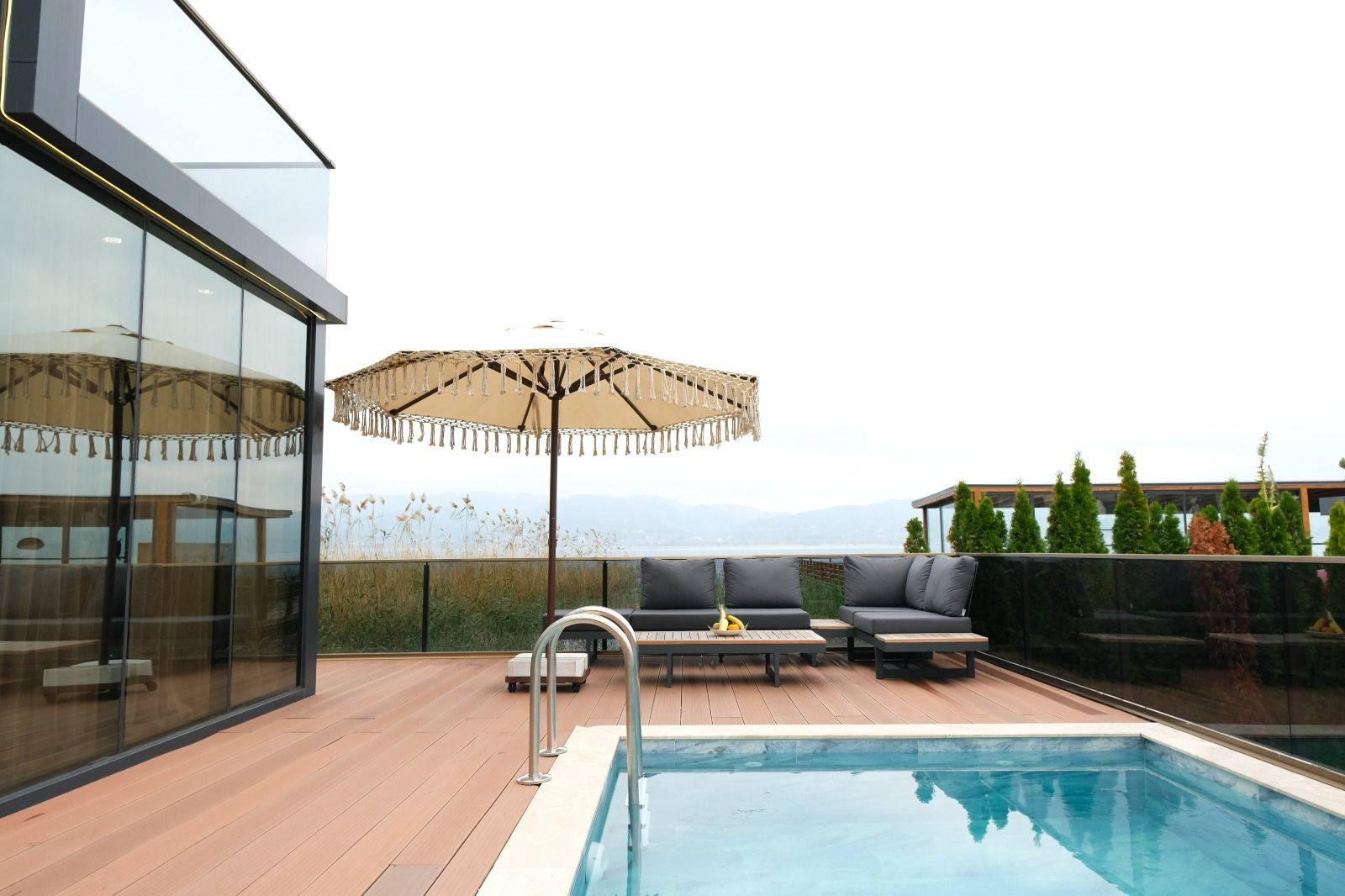 Sapanca'da Göle Sıfır, Isıtmalı Özel Havuzlu, Modern Tiny House-35873