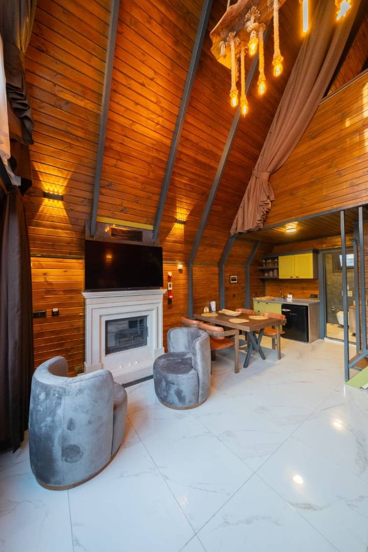 Sapanca Rüstempaşa'da Doğa İçerisinde, Özel Havuzlu, 2+1 Bungalov