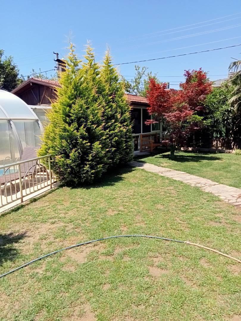 Sapanca'da Kalabalık Gruplara Uygun, Isıtmalı Havuzlu, Lüks Villa-19045