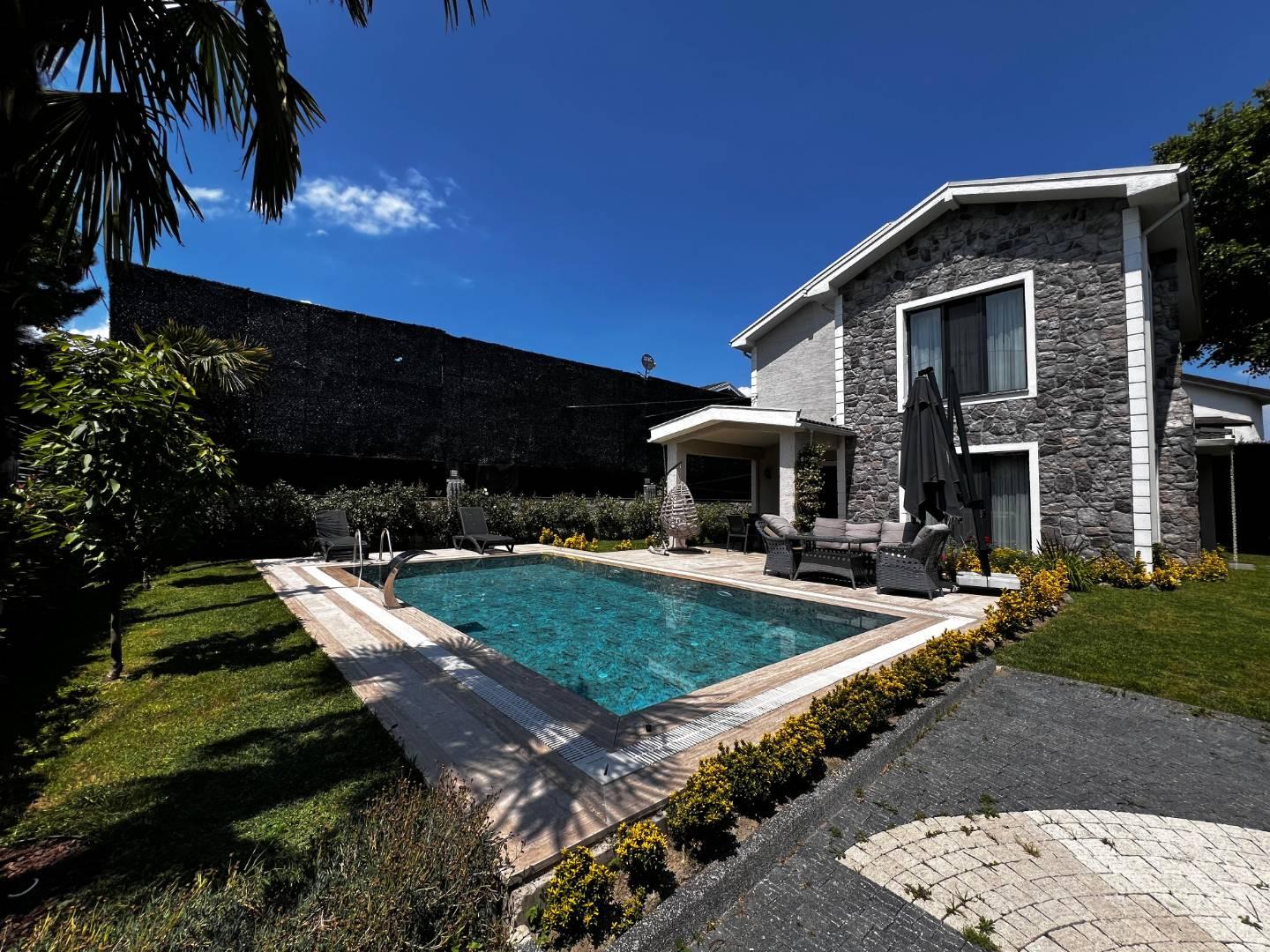 Sapanca Kırkpınar'da Huzurlu Doğada, Isıtmalı Havuzlu, Lüks Villa-38846