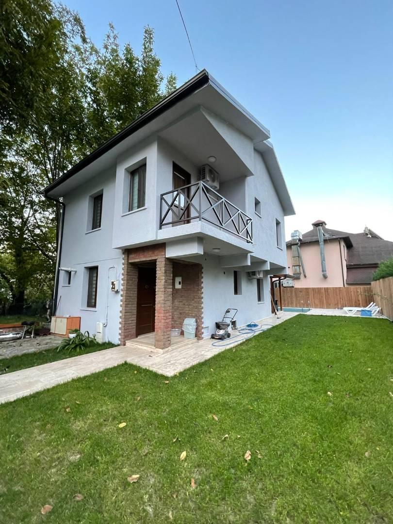 Sapanca Kırkpınar'da Merkezi Konumda, Isıtmalı Havuzlu, Modern Villa-40702
