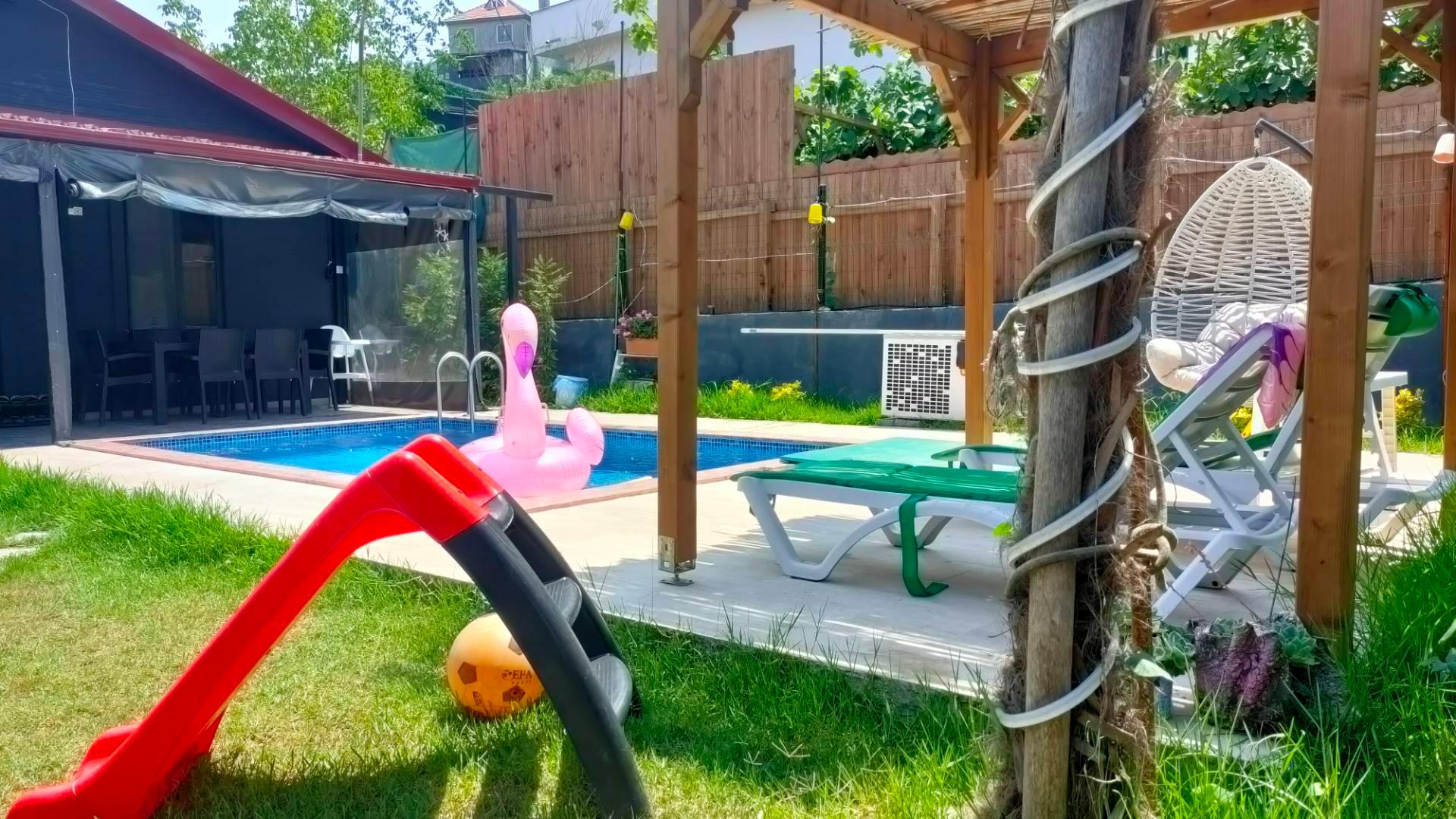 Sapanca'da Enfes Doğa İçerisinde, Özel Havuzlu, Modern Villa-30270