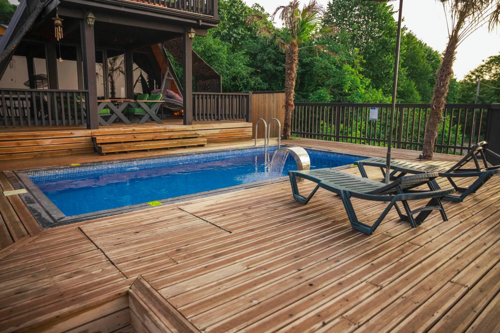 Sapanca'da Muhteşem Göl Manzaralı, Isıtmalı Havuzlu, Jakuzili Bungalov-40218