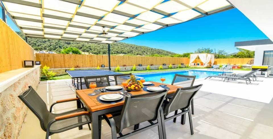 Kaş Sarıbelen'de Doğa İçerisinde, Özel Havuzlu, Oyun Alanlı Villa-40169