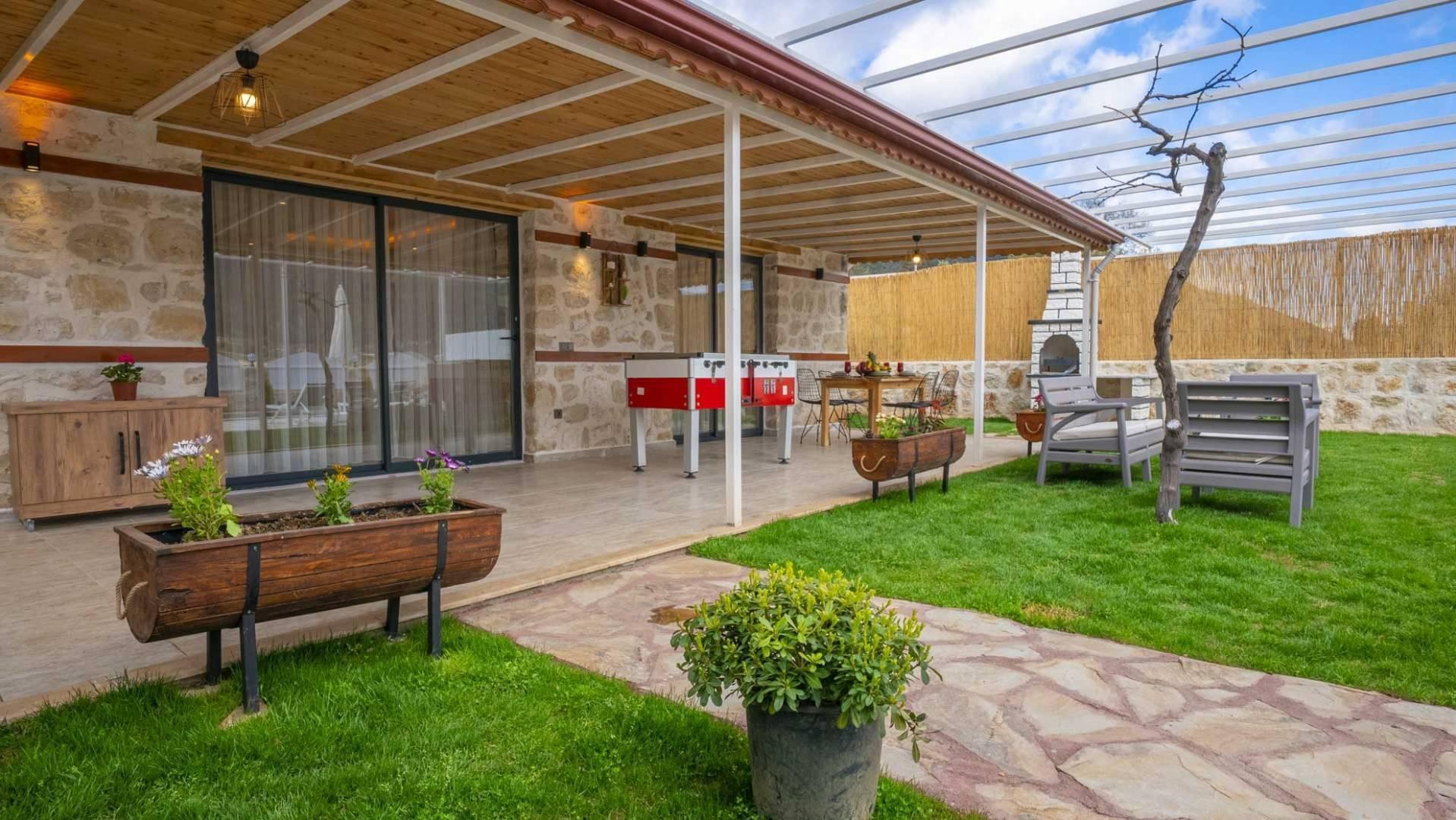 Kaş Sarıbelen'de Doğa İçerisinde, Özel Havuzlu, Taş Villa-40102