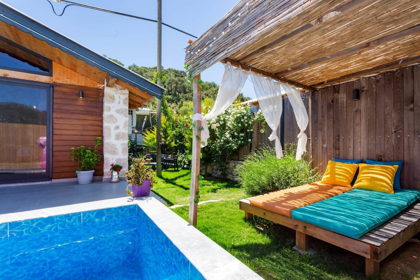 Kaş Sarıbelen'de Doğayla iç içe Konumda, Özel Havuzlu, Balayı Villası-40495