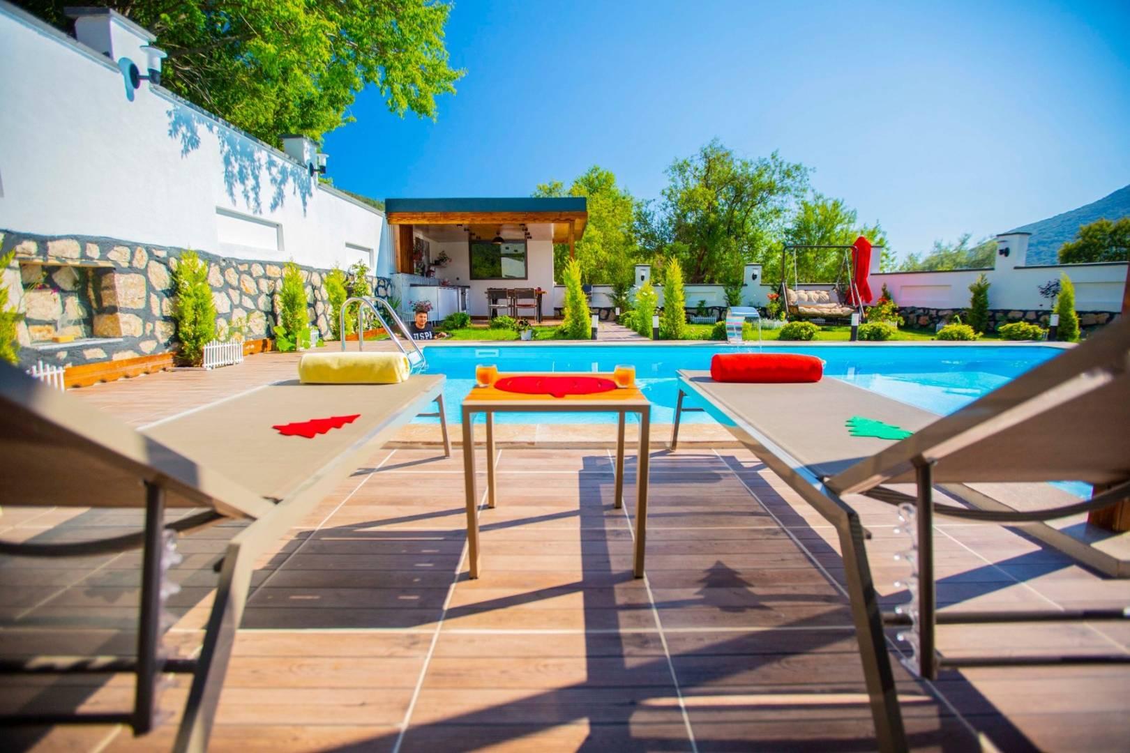 Kaş Sarıbelen'de Çocuk Oyun Alanlı, Özel Havuzlu, Şık Villa-39836