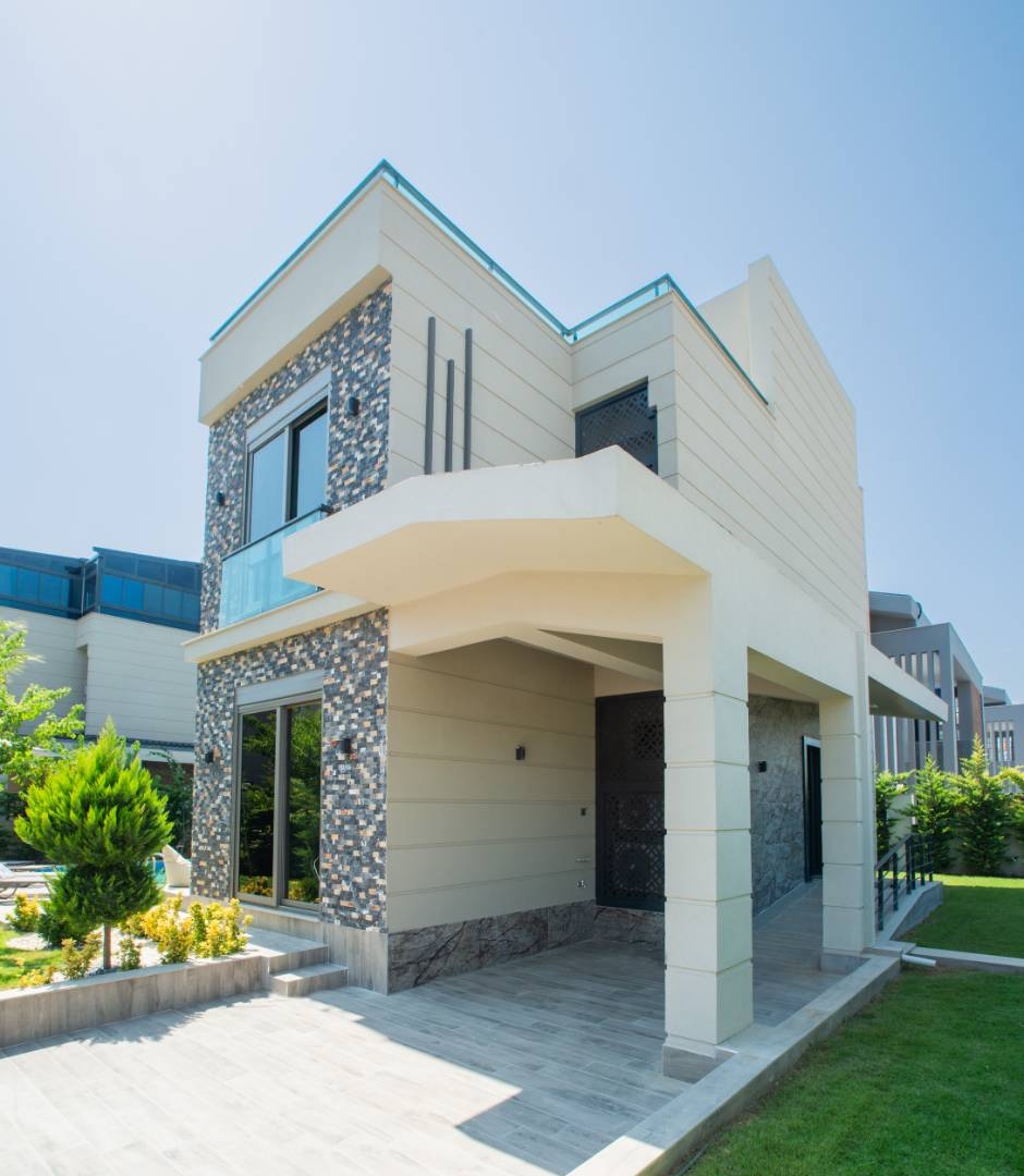 Serik Belek'te Elverişli Konumda, Özel Havuzlu, 4+1 Villa