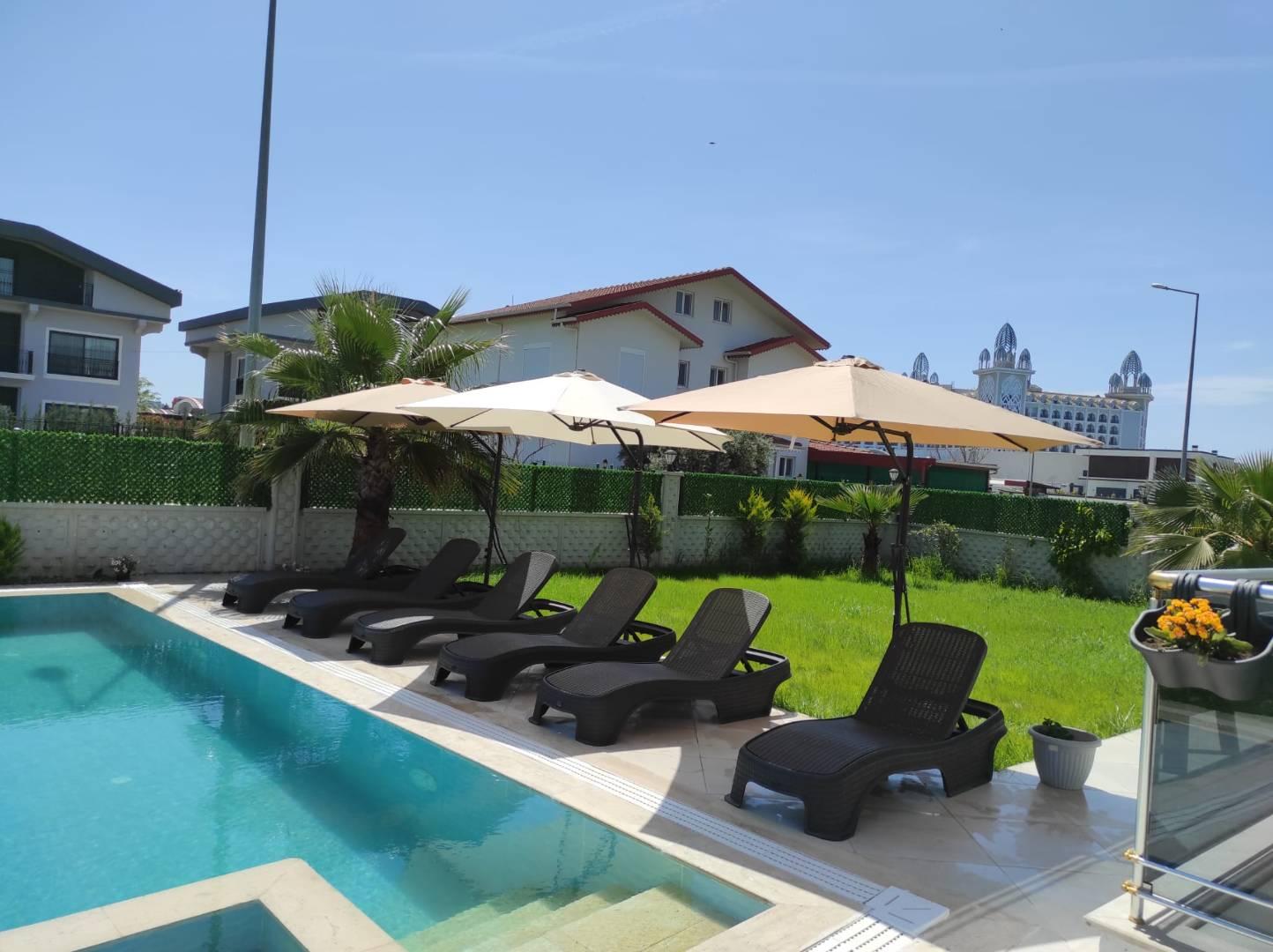 Serik Belek'te Kalabalık Ailelere Uygun, Özel Havuzlu, 5+1 Villa-40918