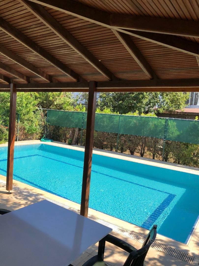 Serik Kadriye'de Nezih Site İçerisinde, Özel Havuzlu, Tatil Villası-35835