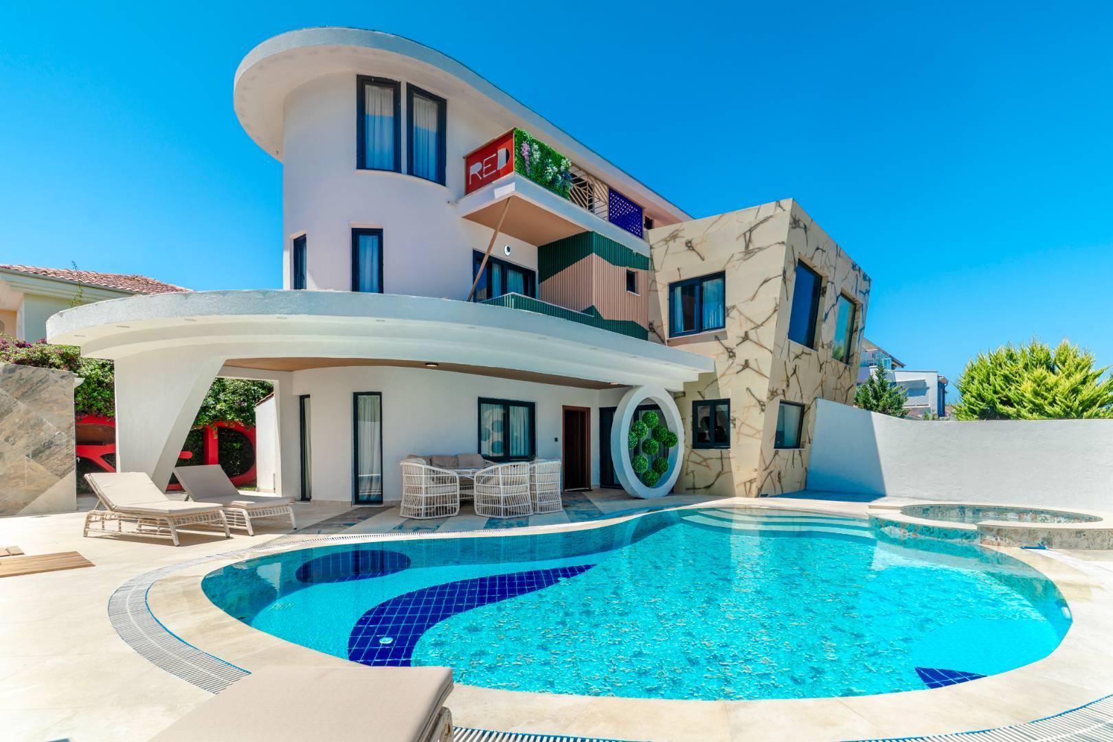 Serik Kadriye'de Geniş Ailelere Uygun, Özel Havuzlu, İkiz Villa-42777