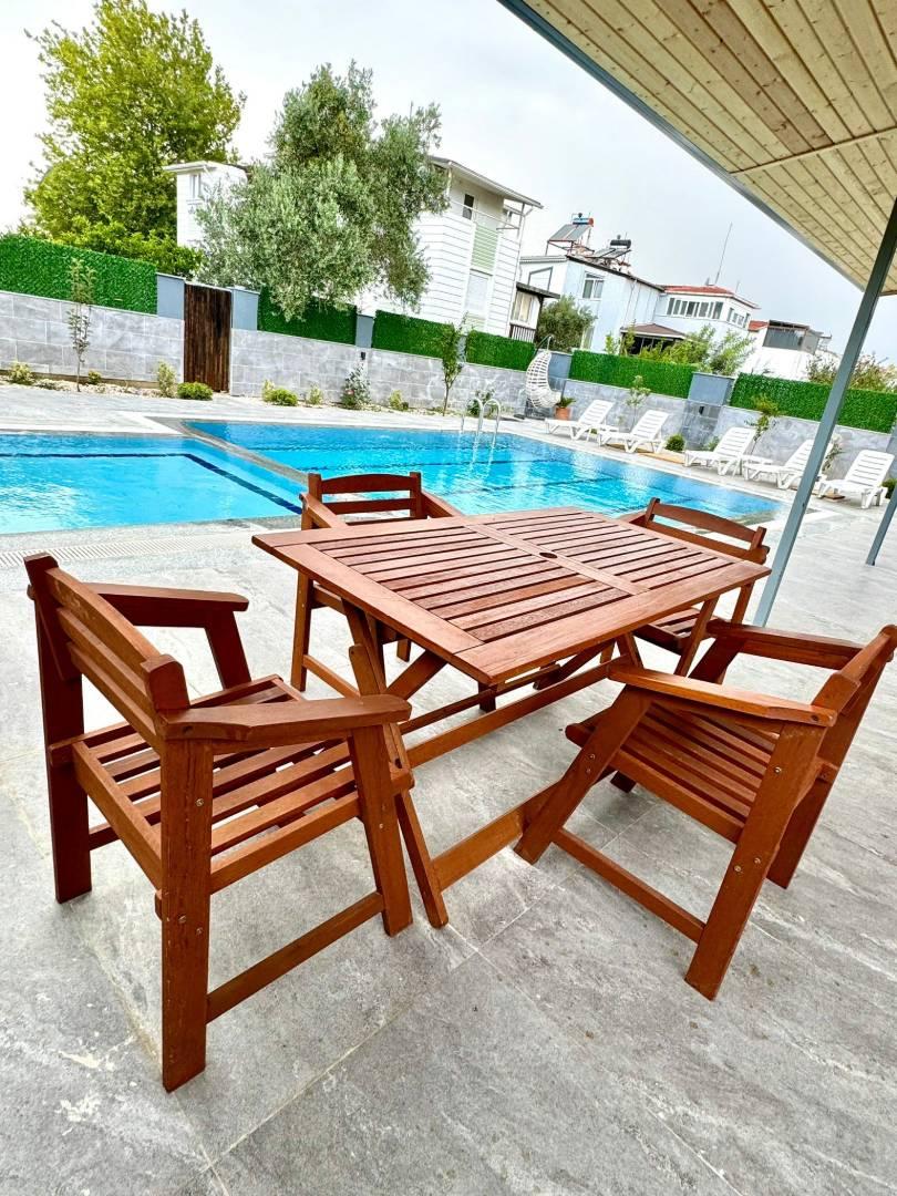 Serik Kadriye'de Lüks Tasarımlı, Yetişkin ve Çocuk Havuzlu, Şık Villa-41827