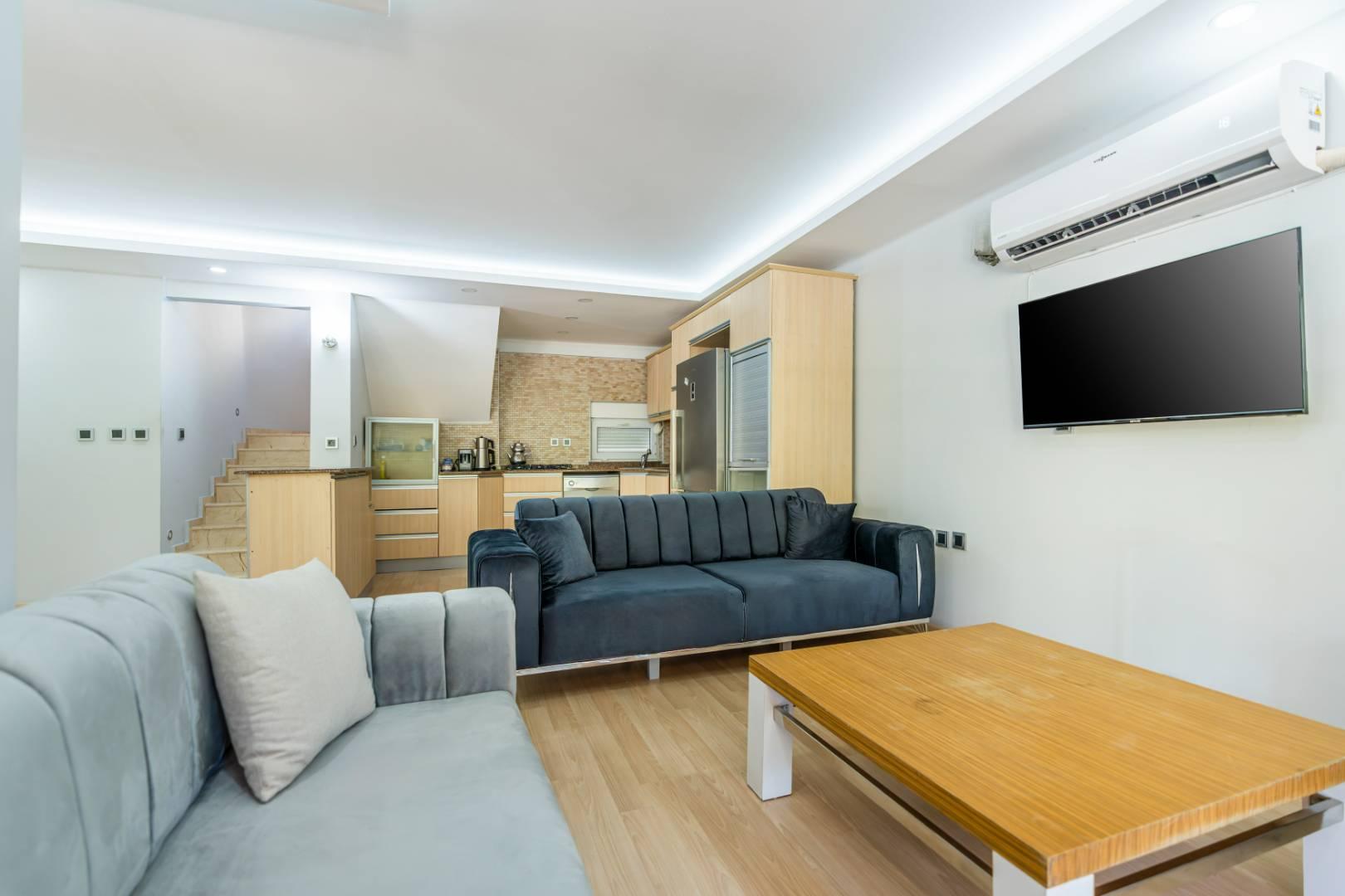 Serik Kadriye'de Merkeze Yakın, Konforlu, 9 Kişilik Villa-43714