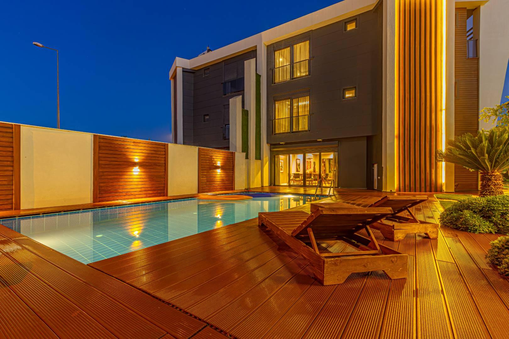 Serik Kadriye'de Yemyeşil Bahçede, Özel Havuzlu, Konforlu Villa-43715