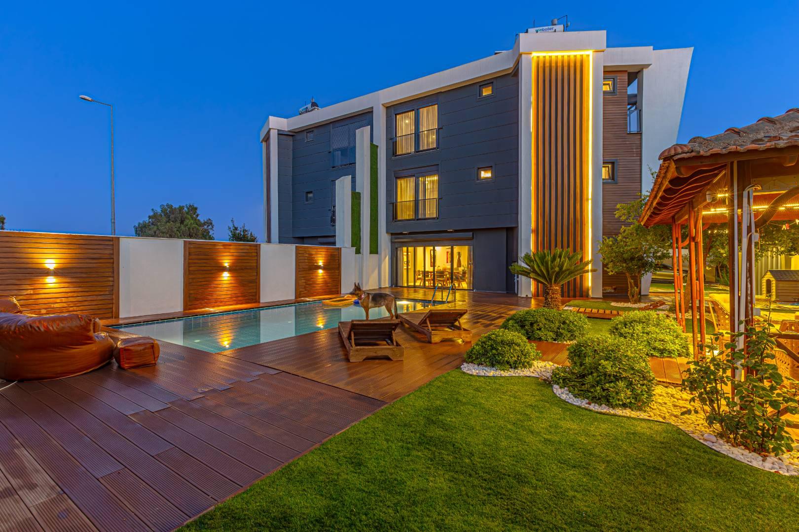 Serik Kadriye'de Yemyeşil Bahçede, Özel Havuzlu, Konforlu Villa-43715