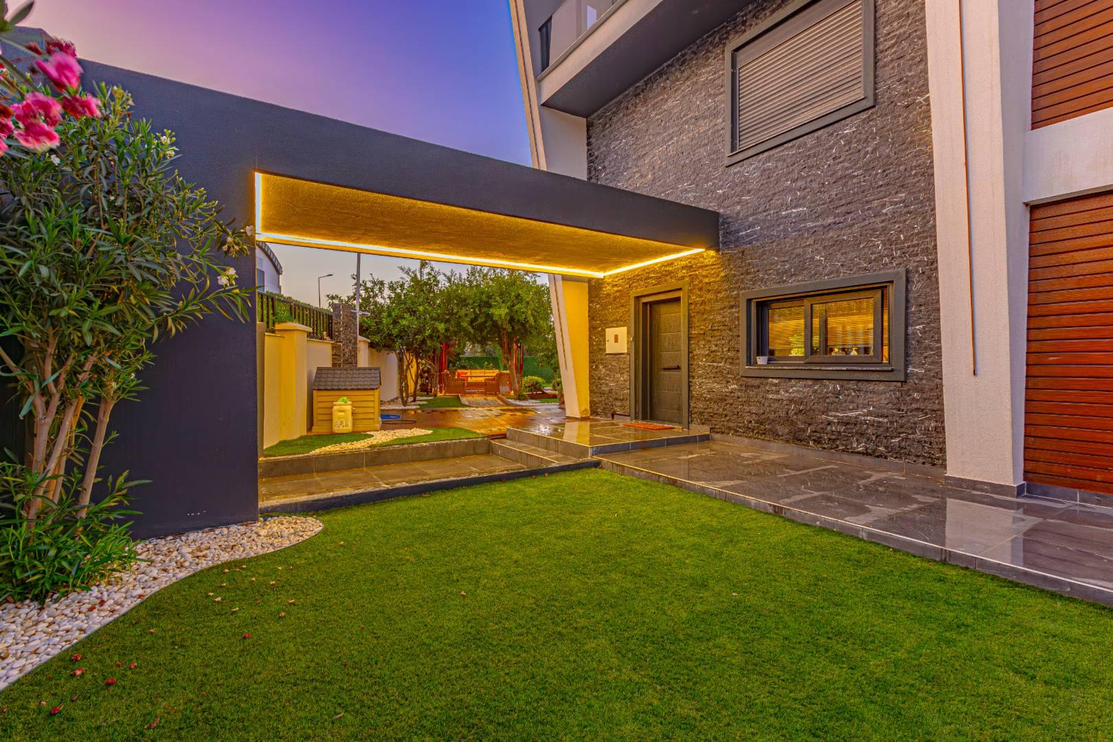 Serik Kadriye'de Yemyeşil Bahçede, Özel Havuzlu, Konforlu Villa-43715