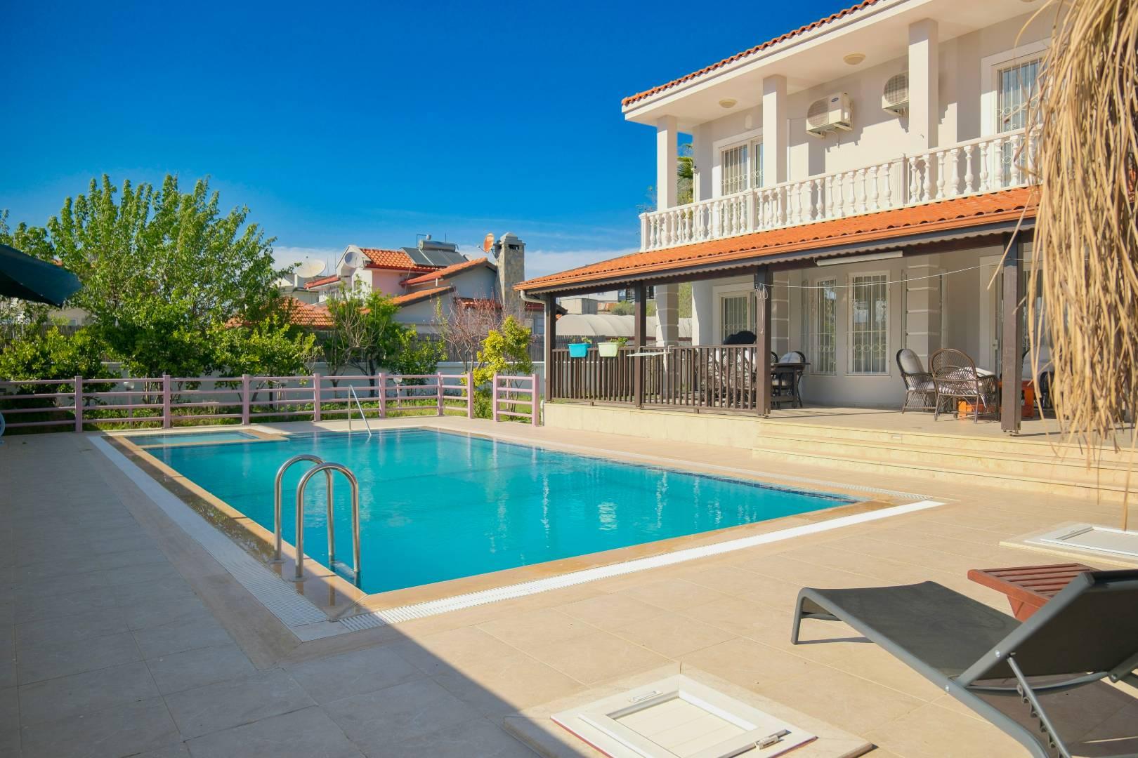 Muğla Seydikemer'de Sakin Konumda, Özel Havuzlu, Ferah Villa-41433