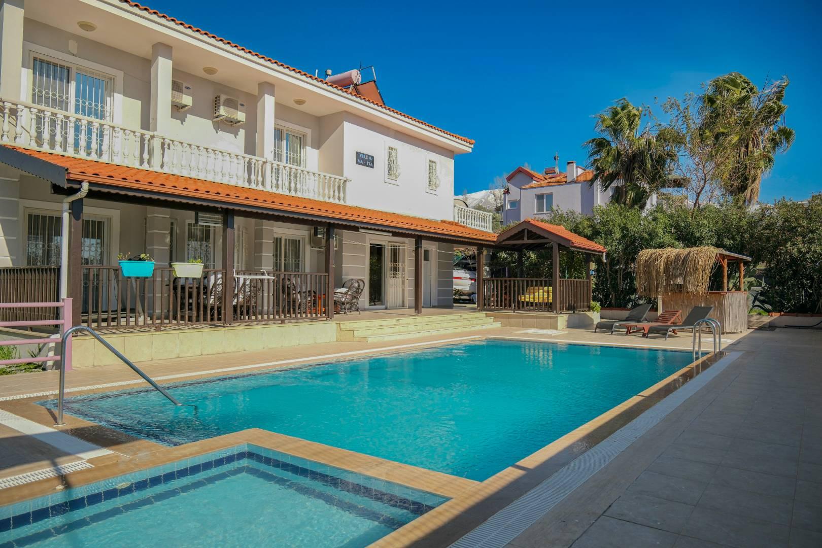 Muğla Seydikemer'de Sakin Konumda, Özel Havuzlu, Ferah Villa-41433