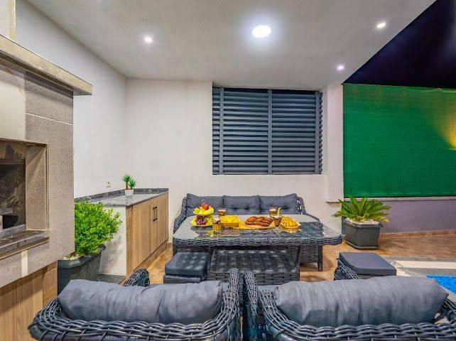 Seydikemer Gerişburnu'nda Geniş Bahçeli, Özel Havuzlu, 4+1 Villa -43880