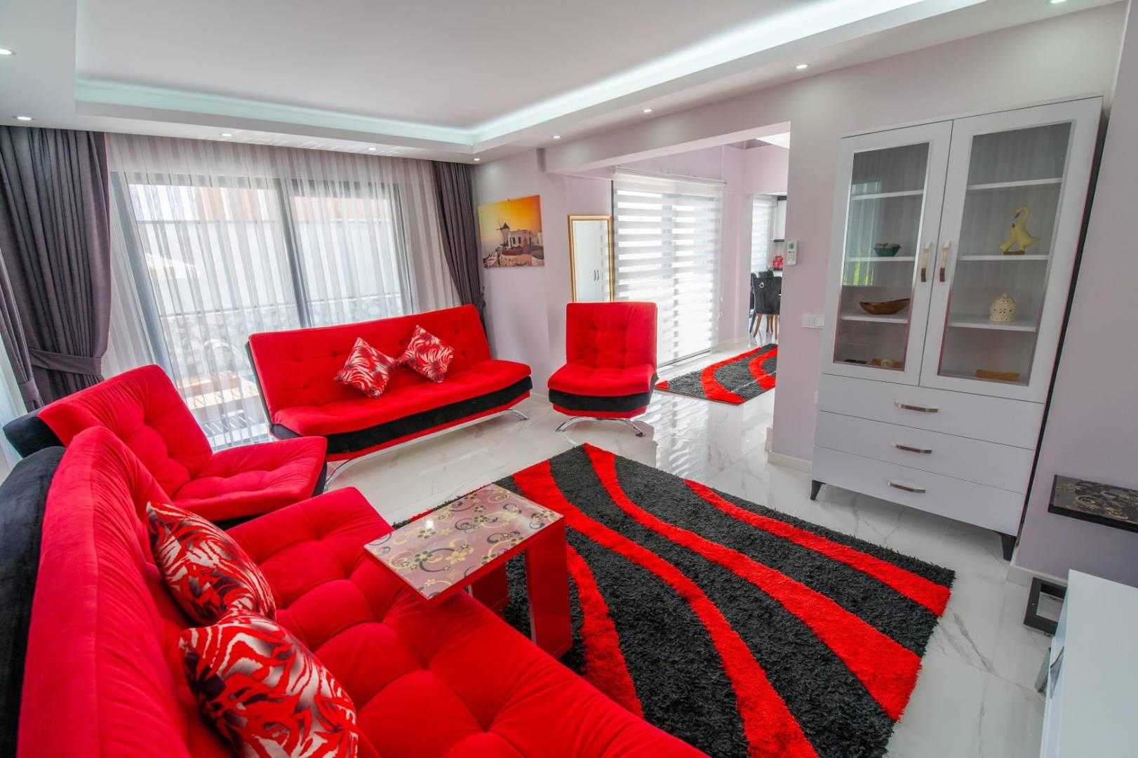 Seydikemer Gerişburnu'nda Huzurlu Doğada, Özel Havuzlu, Şık Villa-42784