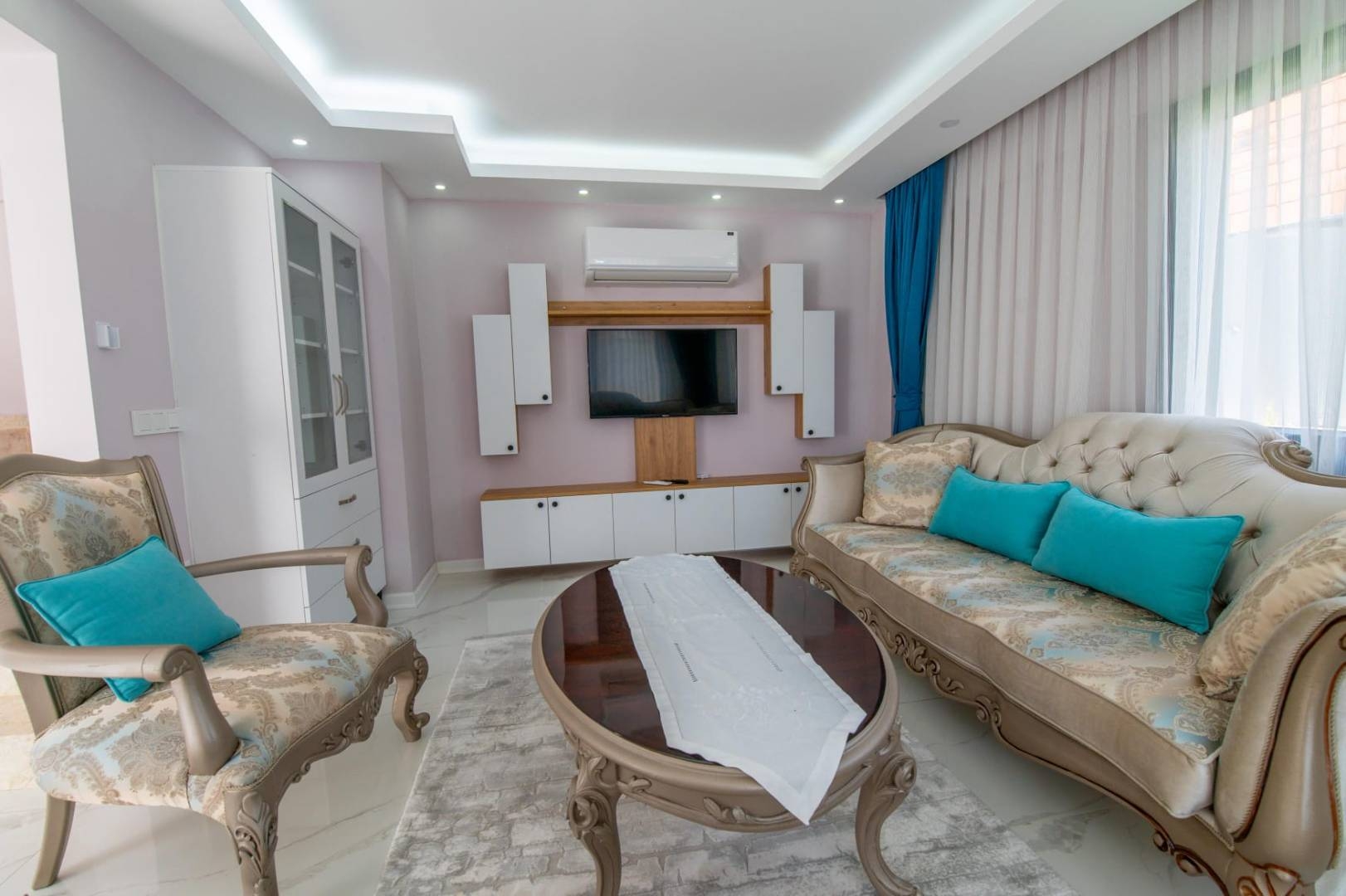 Muğla Seydikemer'de Sakin Konumda, Özel Havuzlu, Ferah Villa