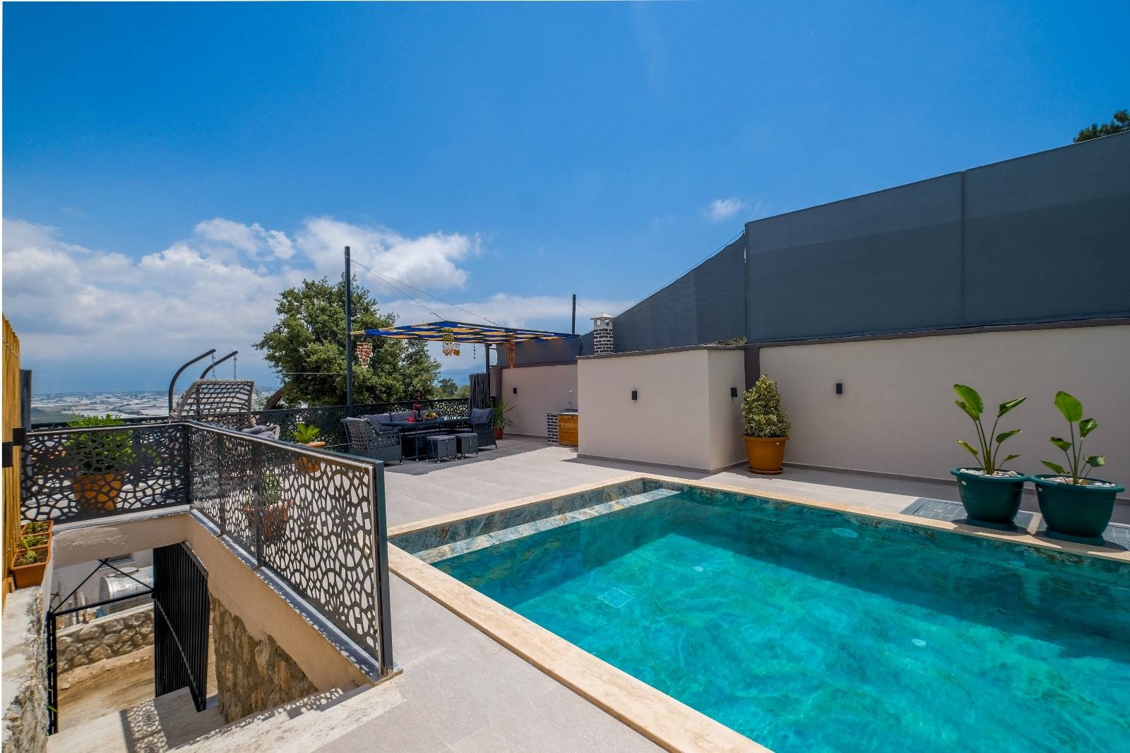 Seydikemer Karadere'de Muhteşem Doğada, Özel Havuzlu, 2+1 Villa