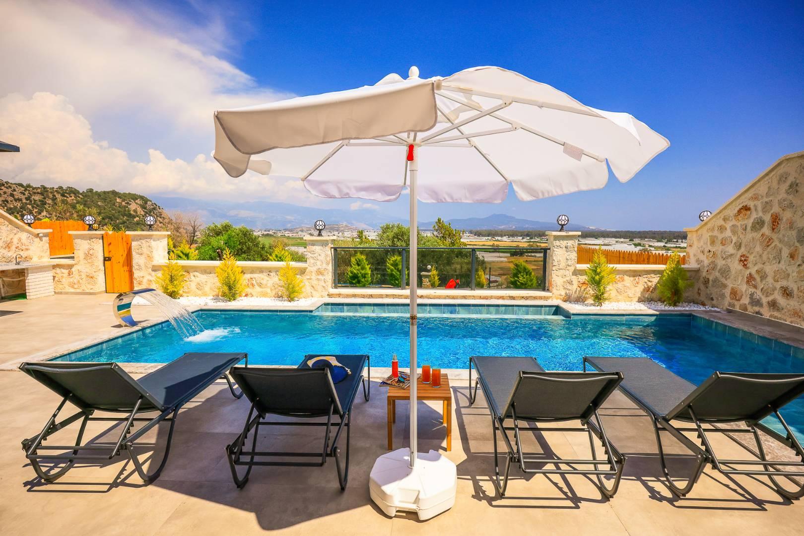 Seydikemer Karadere'de Otantik Mimarili, Özel Havuzlu, 2+1 Villa-43895