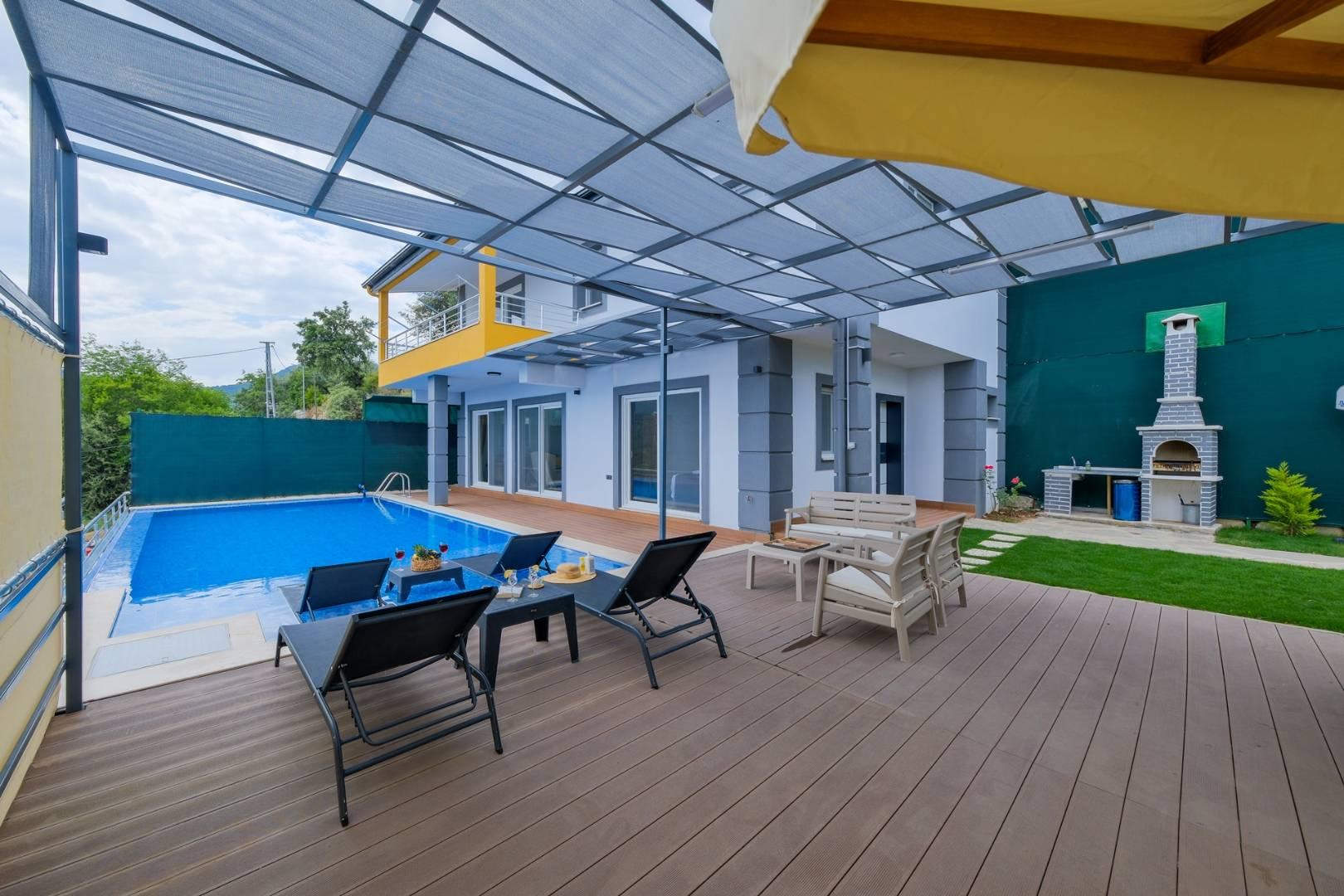 Muğla Seydikemer'de Geniş Ailelere Uygun, Özel Havuzlu, Lüks Villa-41739