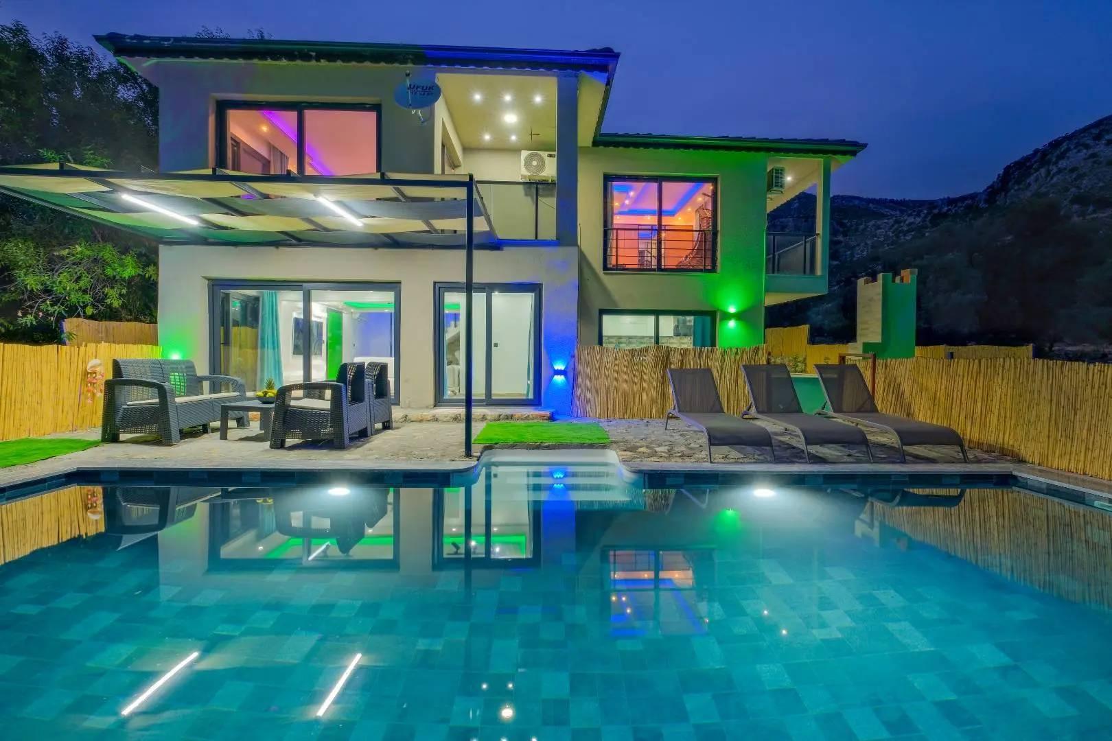Muğla Seydikemer'de Muhteşem Doğa İçerisinde, Özel Havuzlu, 2+1 Villa-42531