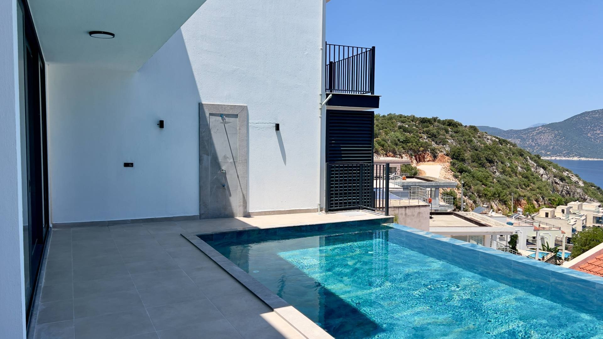 Kaş Bezirgan'da Deniz Manzaralı, Özel Havuzlu, 3+1 Villa