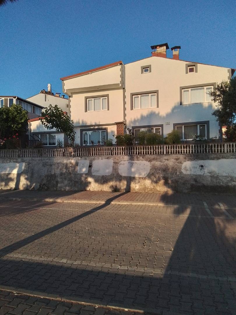 Sinop Gerze'de Kalabalık Ailelere Uygun, Denize Sıfır, Tatil Evi