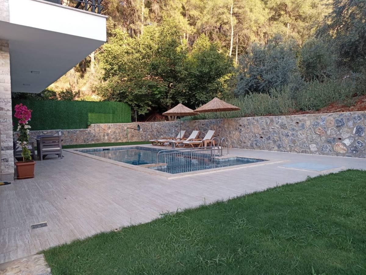 Ula Gökçe'de Doğa İçerisinde, Özel Havuzlu, Kiralık Villa-43745
