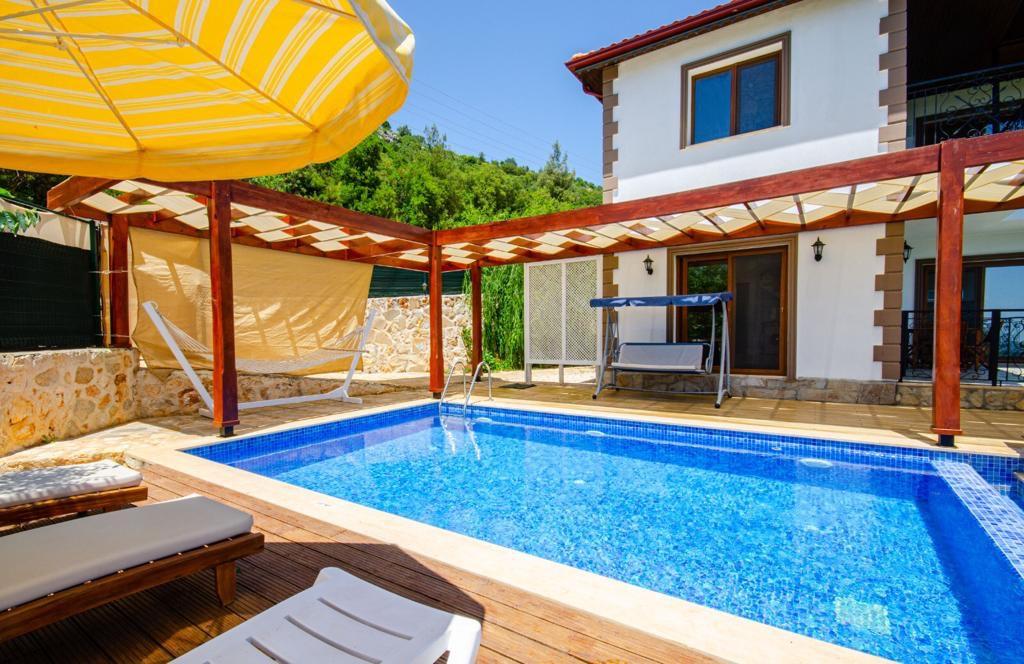 Kaş Pınarbaşı'nda Çekirdek Ailelere Uygun, Özel Havuzlu, Modern Villa-39323