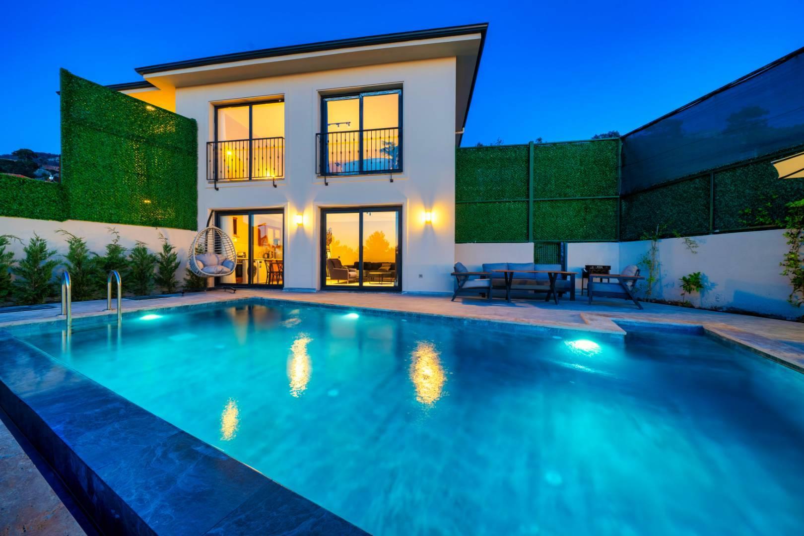 Fethiye Faralya'da Doğa İçerisinde, Özel Havuzlu, Şık Villa-42752